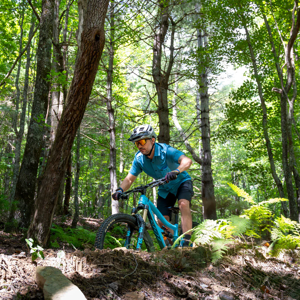 Men's Short Sleeve Catalyst Mountain Bike Button-Down Shirt | SALE - Image 15